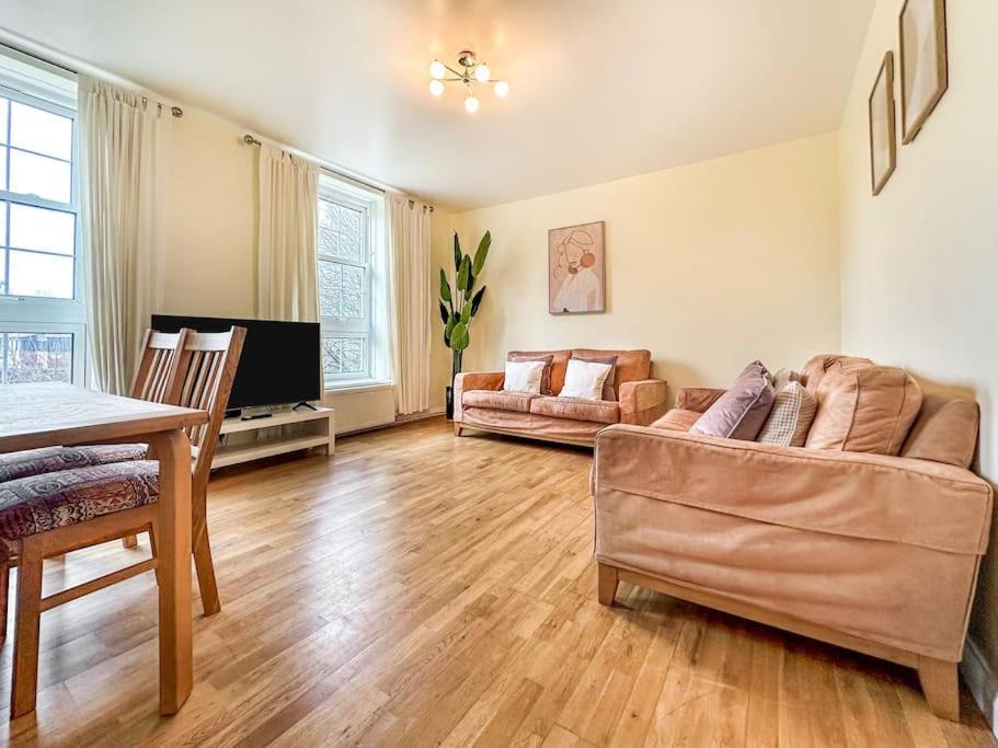 Spacious 4 Bed Flat Near London 02 Arena Greenwich Eksteriør bilde