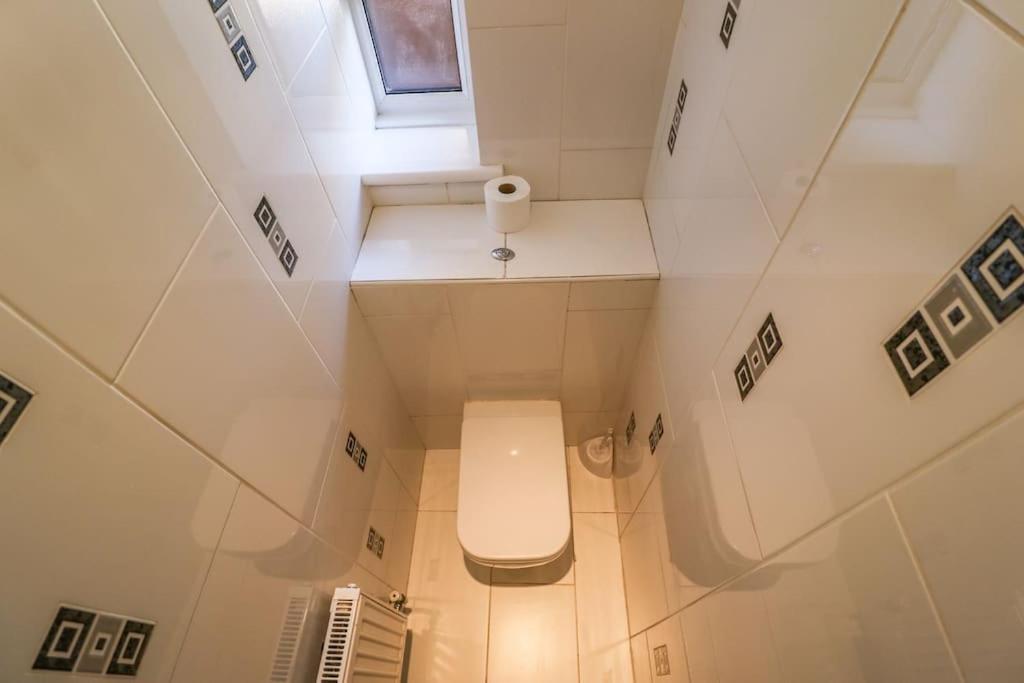 Spacious 4 Bed Flat Near London 02 Arena Greenwich Eksteriør bilde