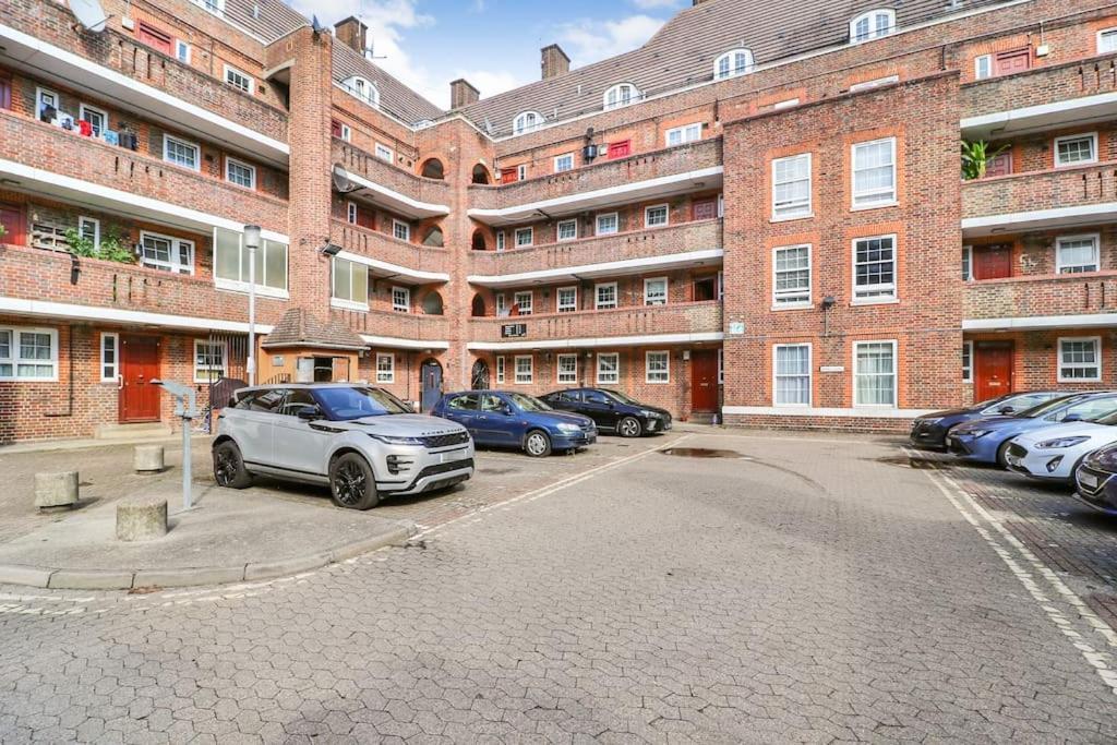 Spacious 4 Bed Flat Near London 02 Arena Greenwich Eksteriør bilde